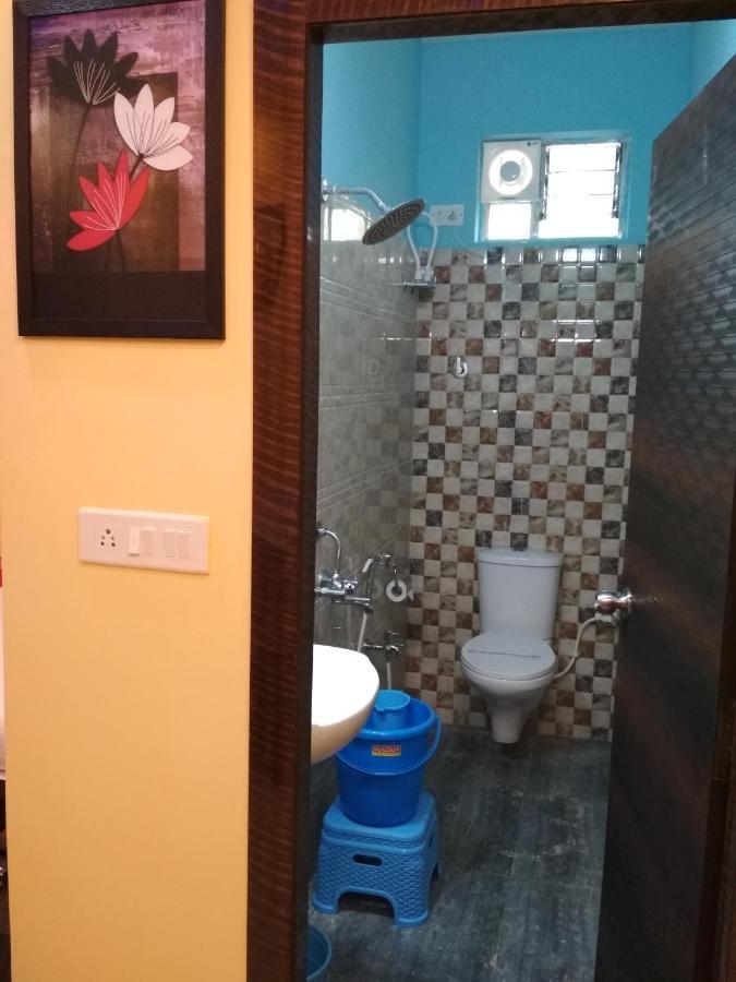 Hāora Hotel O.P.S מראה חיצוני תמונה